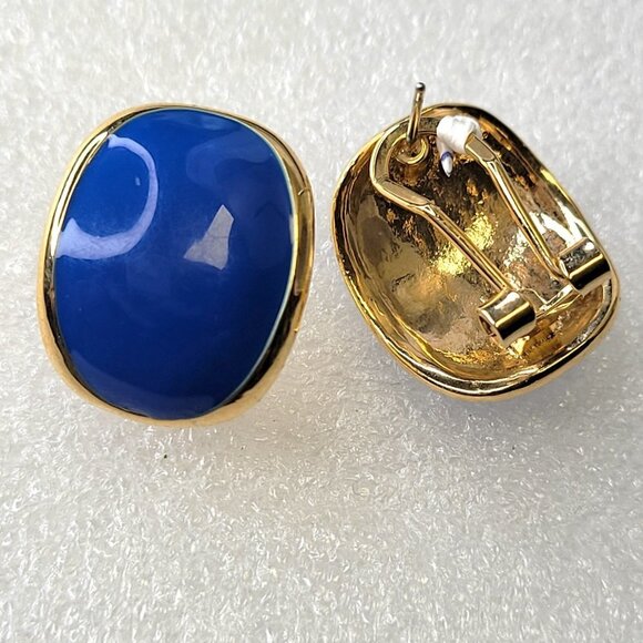 Blue Small Light Earrings - Picture 3 of 9